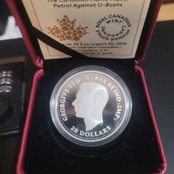 Royal Canadian Mint collector silver coin 2016 patrol - Picture 3 of 3